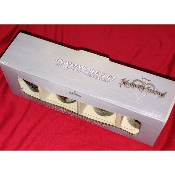 Kingdom Hearts Shot Glass Set of 4 – Disney Collector’s Item Brand New HTF - Picture 2 of 7